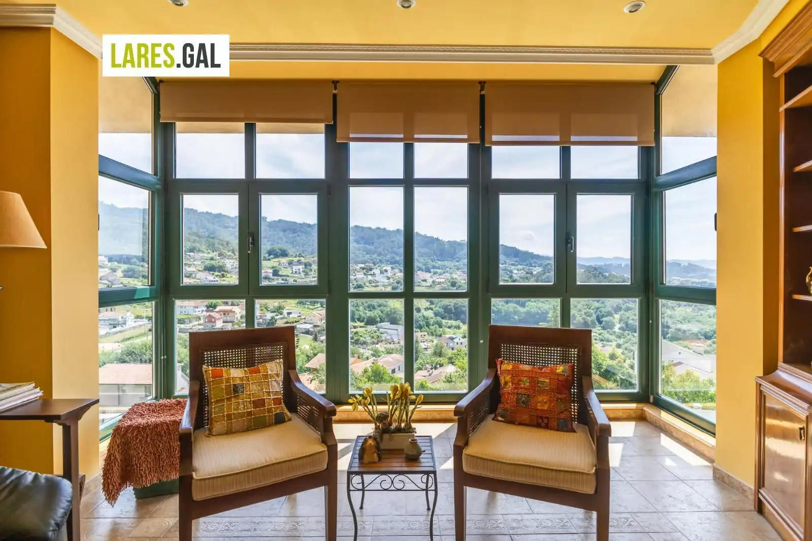 Terrasse von Haus oder Chalet zum Verkauf in Cangas  mit Heizung, Terrasse und Möbliert
