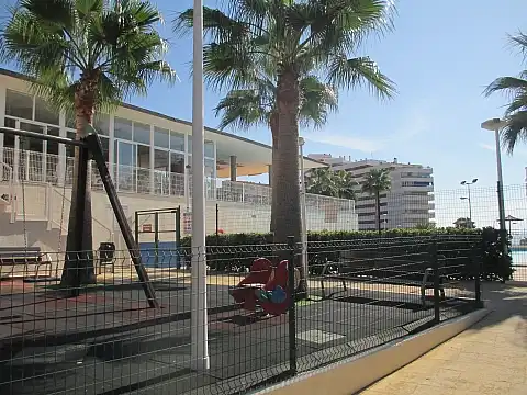 Vista exterior de Casa adosada en venta en Cullera con Aire acondicionado, Calefacción y Terraza