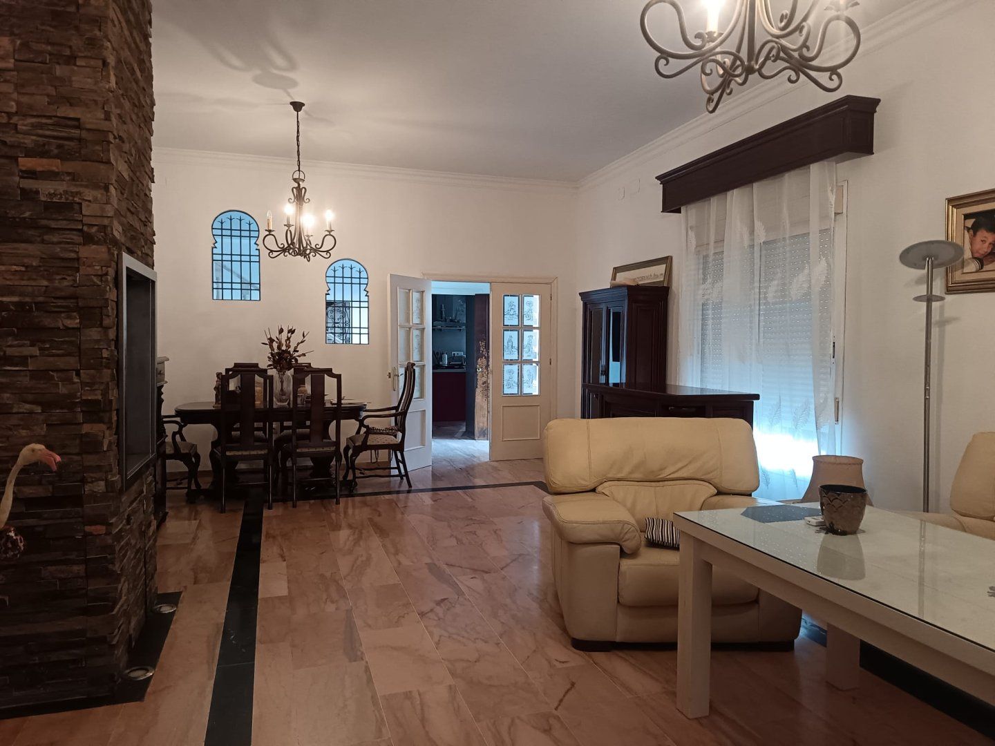 Comedor de Casa o chalet en venta en Valencina de la Concepción con Aire acondicionado, Terraza y Piscina