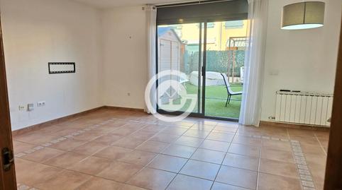 Foto 3 de Casa adosada en venda a Camí Dels Traginers, 8, Vall-llobrega, Girona