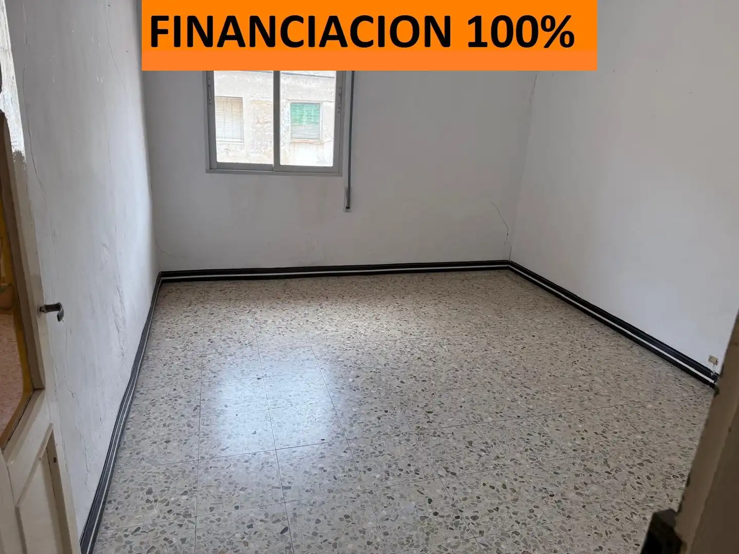 Houses for sale in Calle Muntadas, Lumpiaque