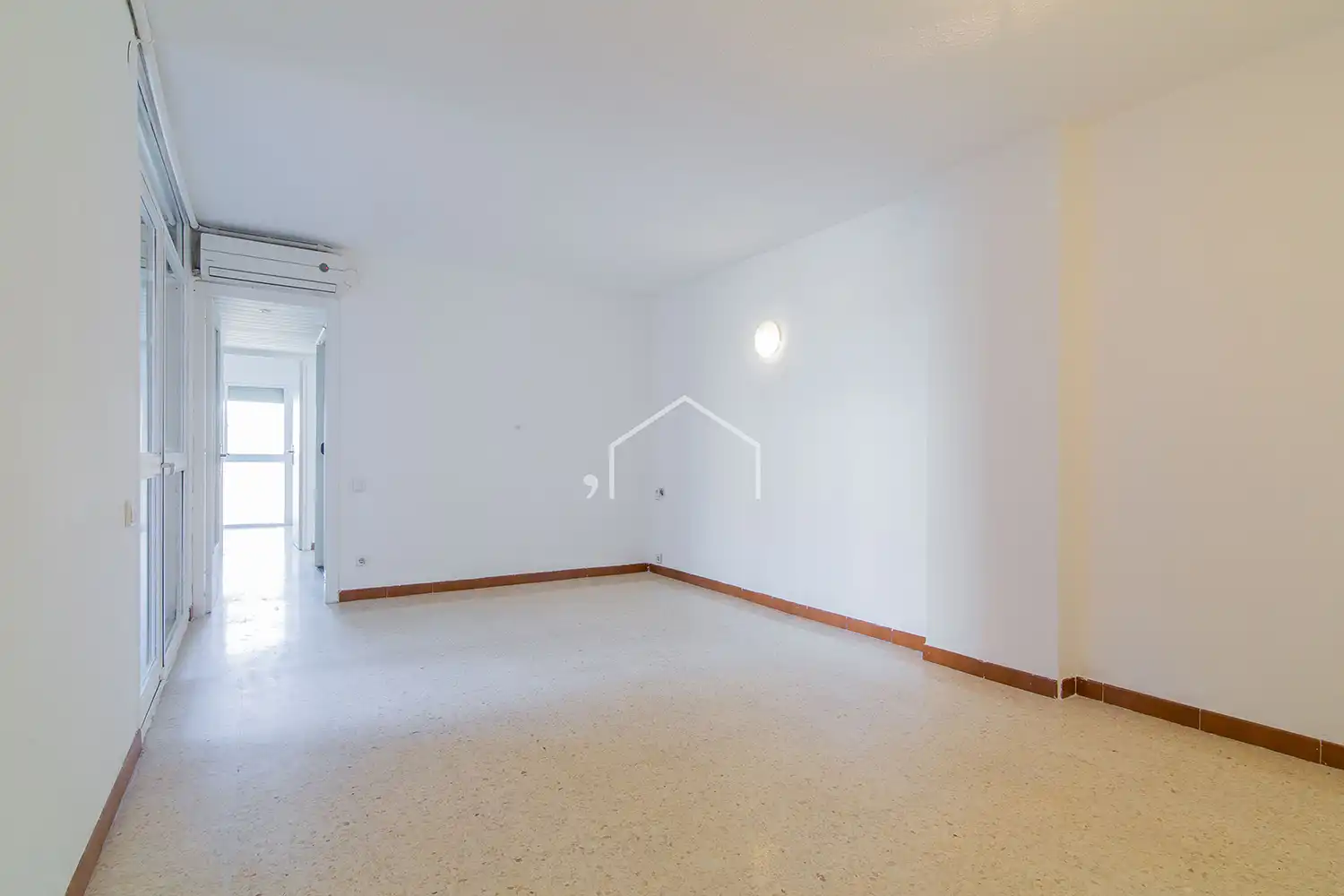 Piso con terraza en venta en Carrer de la Mare de Déu de Port, imagen 16