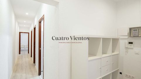 Foto 4 de Piso en venta en Carrer de Torns, Sants-Badal, Barcelona Capital