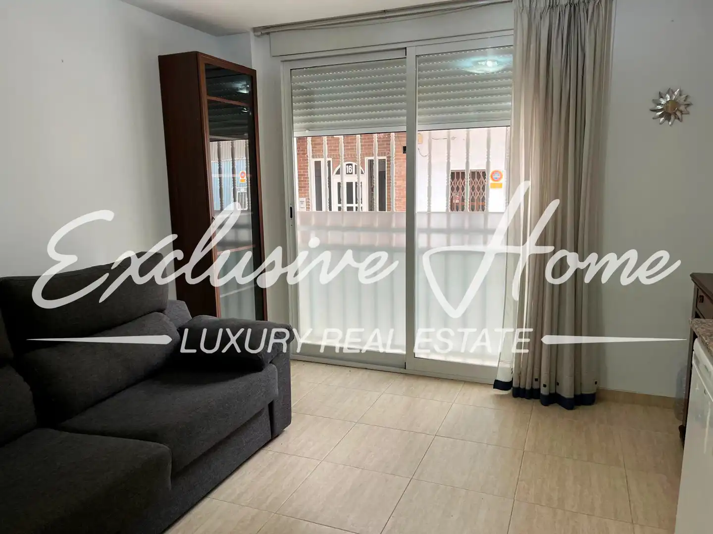 Exterior view of Flat for sale in Benicarló  with Air Conditioner, Furnished and Oven