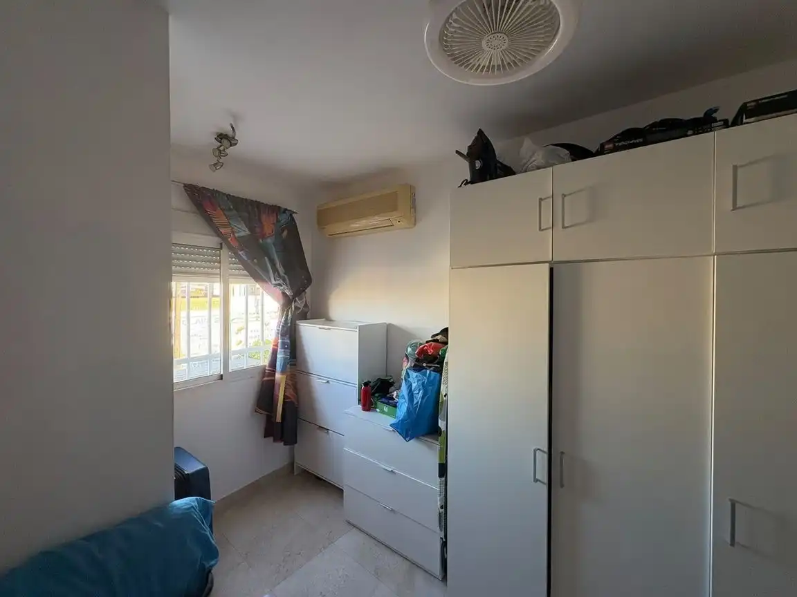 Habitación de Piso en venta en Sevilla con Aire acondicionado