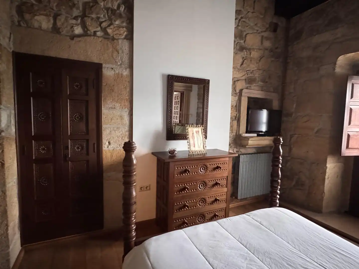 Habitación de Casa o chalet en venta en Los Corrales de Buelna  con Calefacción, Jardín privado y Terraza
