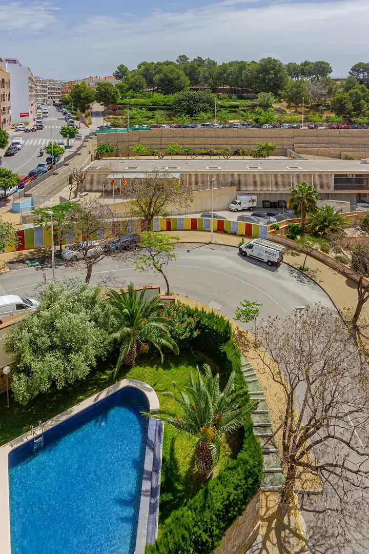 Vista exterior de Apartamento en venta en Calpe / Calp con Aire acondicionado, Piscina y Lavadora