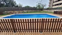 Piscina de Pis en venda en Sabadell amb Calefacció, Jardí privat i Terrassa