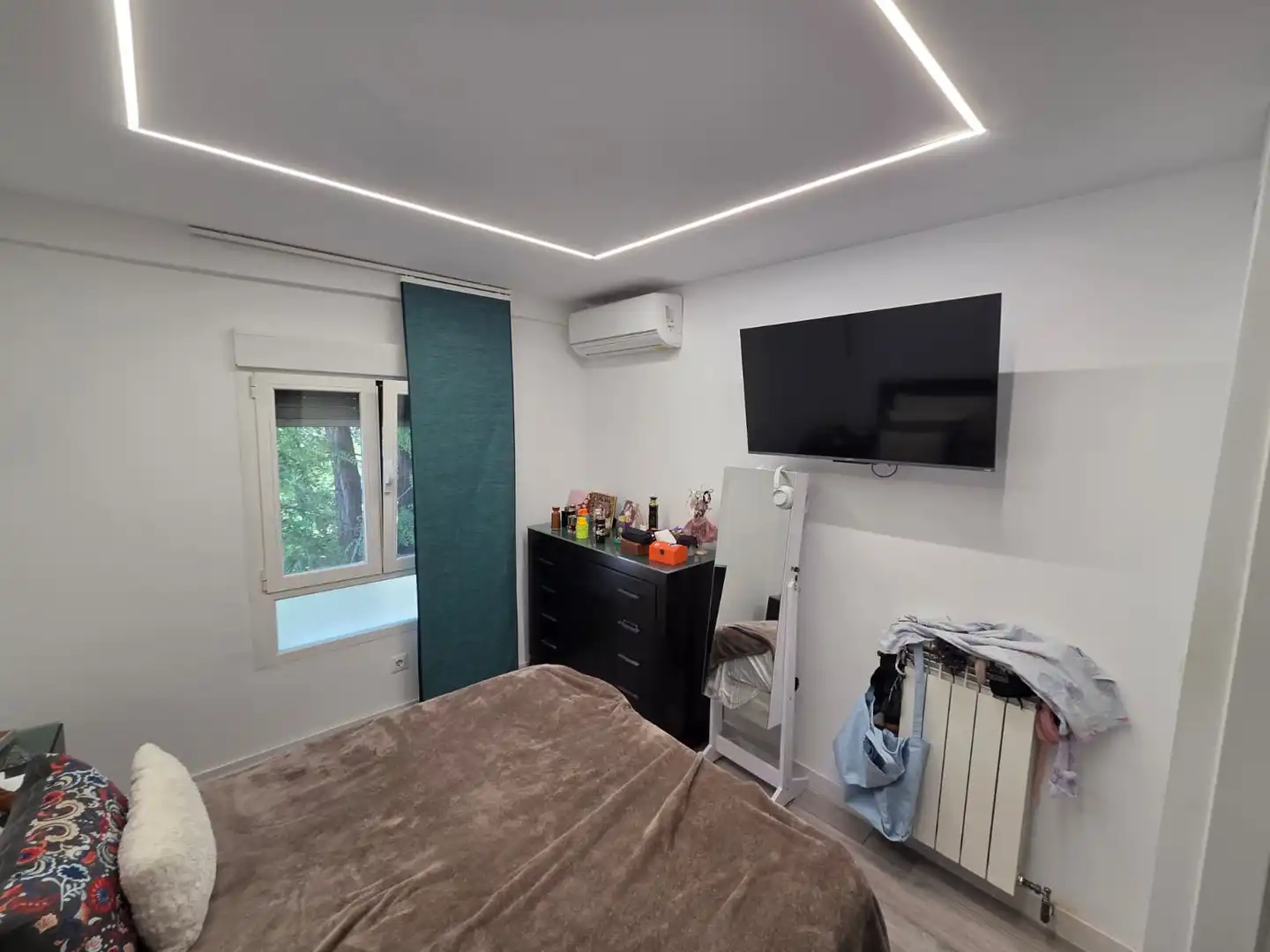 Bedroom of Flat for sale in Móstoles  with Air Conditioner, Heating and Parquet flooring