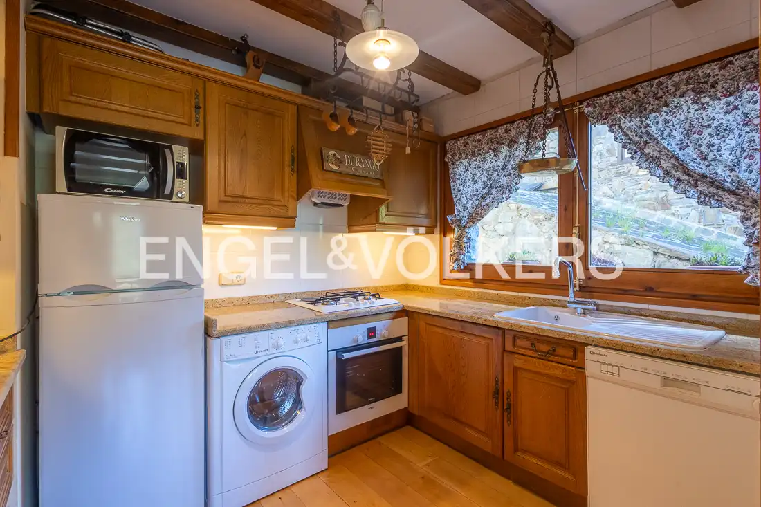 Bajo con ascensor en venta en El Tarter, imagen 9