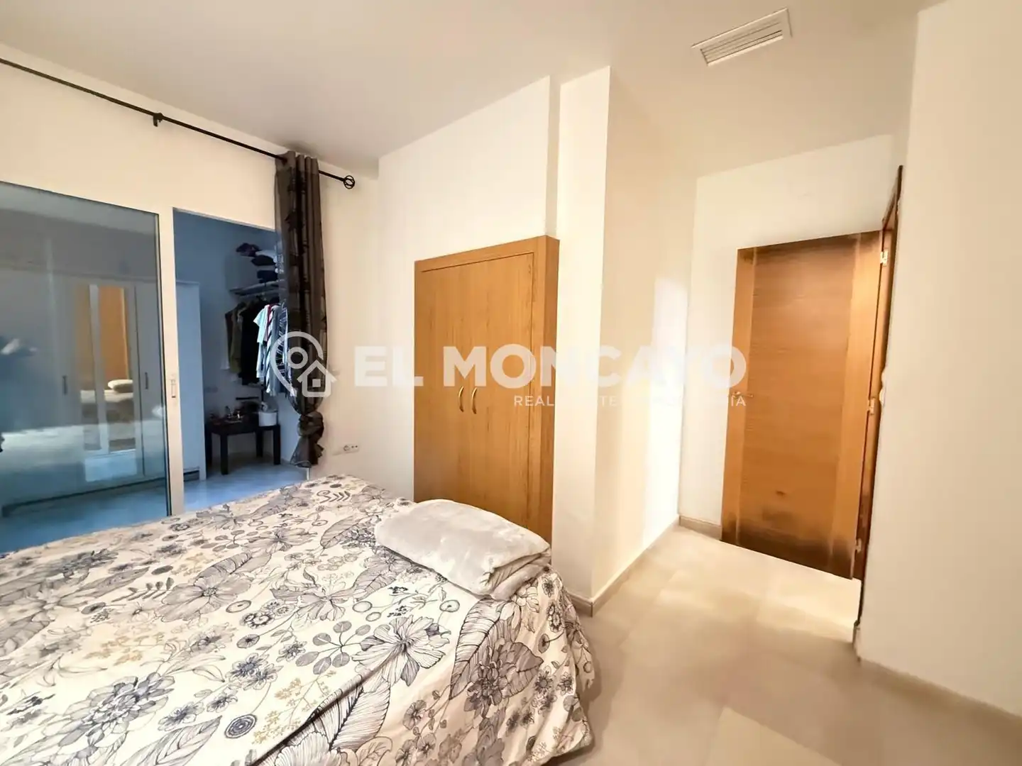 Bedroom of Apartments for sale in Guardamar del Segura