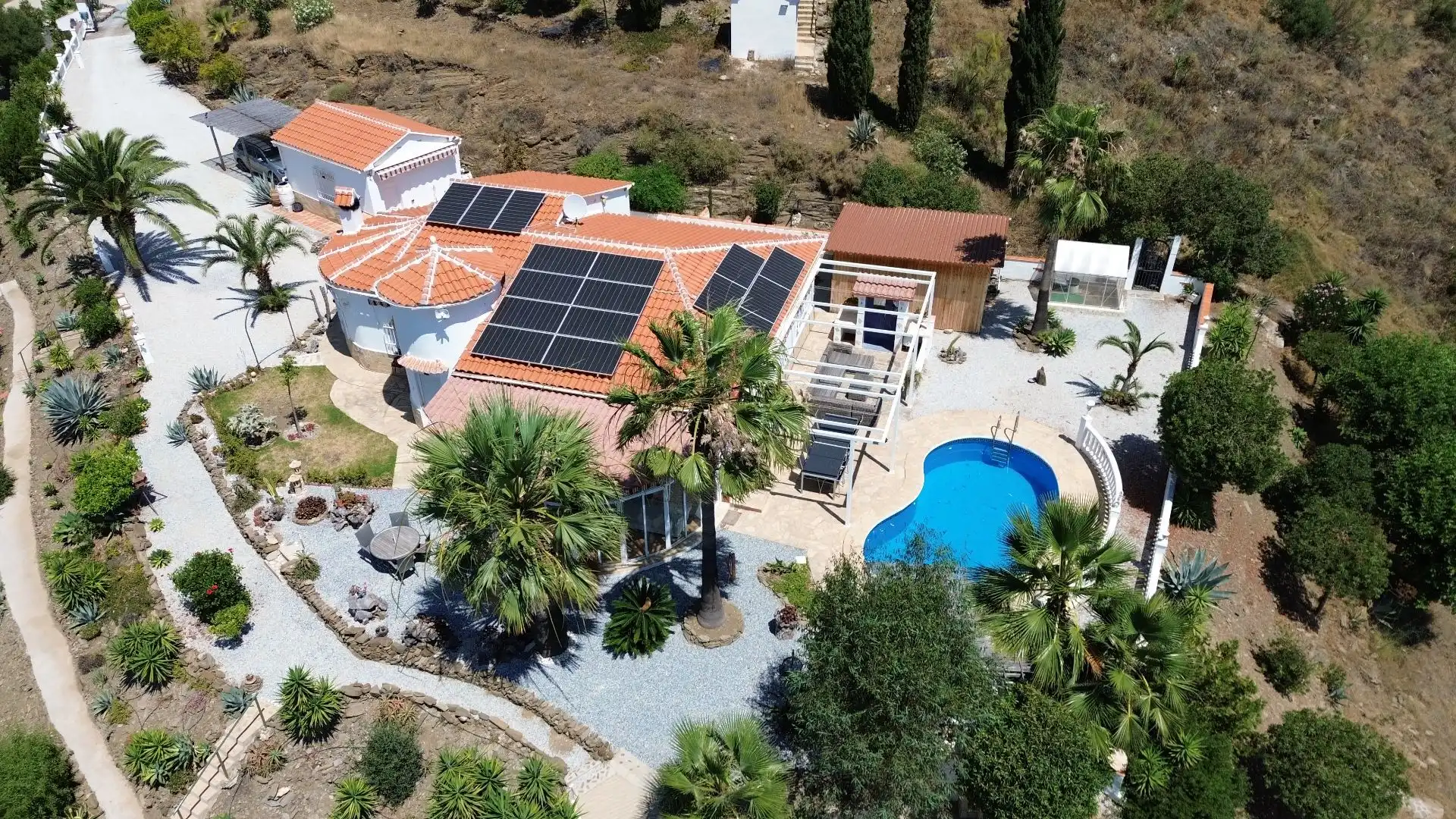 Vista exterior de Finca rústica en venda en Arenas amb Aire condicionat, Jardí privat i Terrassa