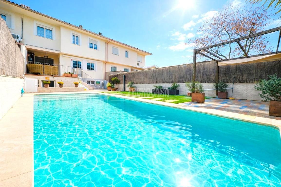 Swimming pool of Single-family semi-detached for sale in Pepino  with Air Conditioner, Heating and Terrace
