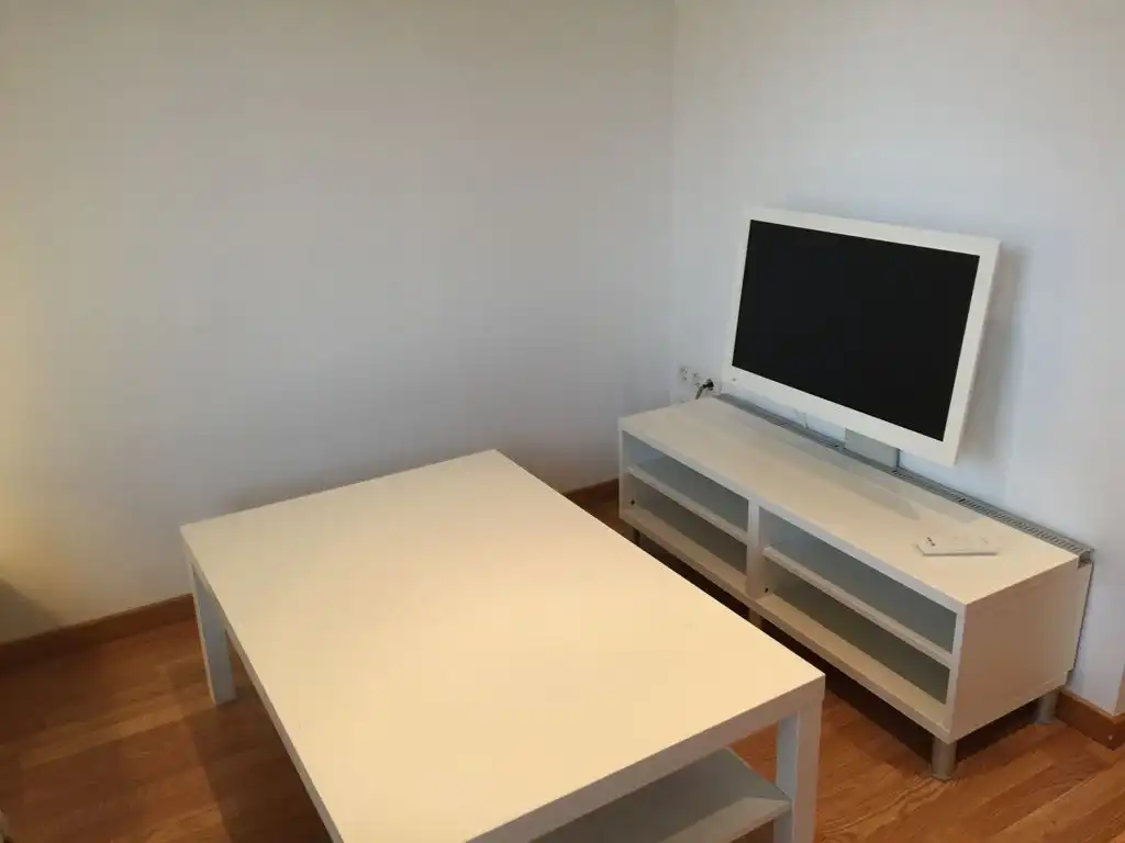 Sala de estar de Apartamento en venta en L'Hospitalet de Llobregat
