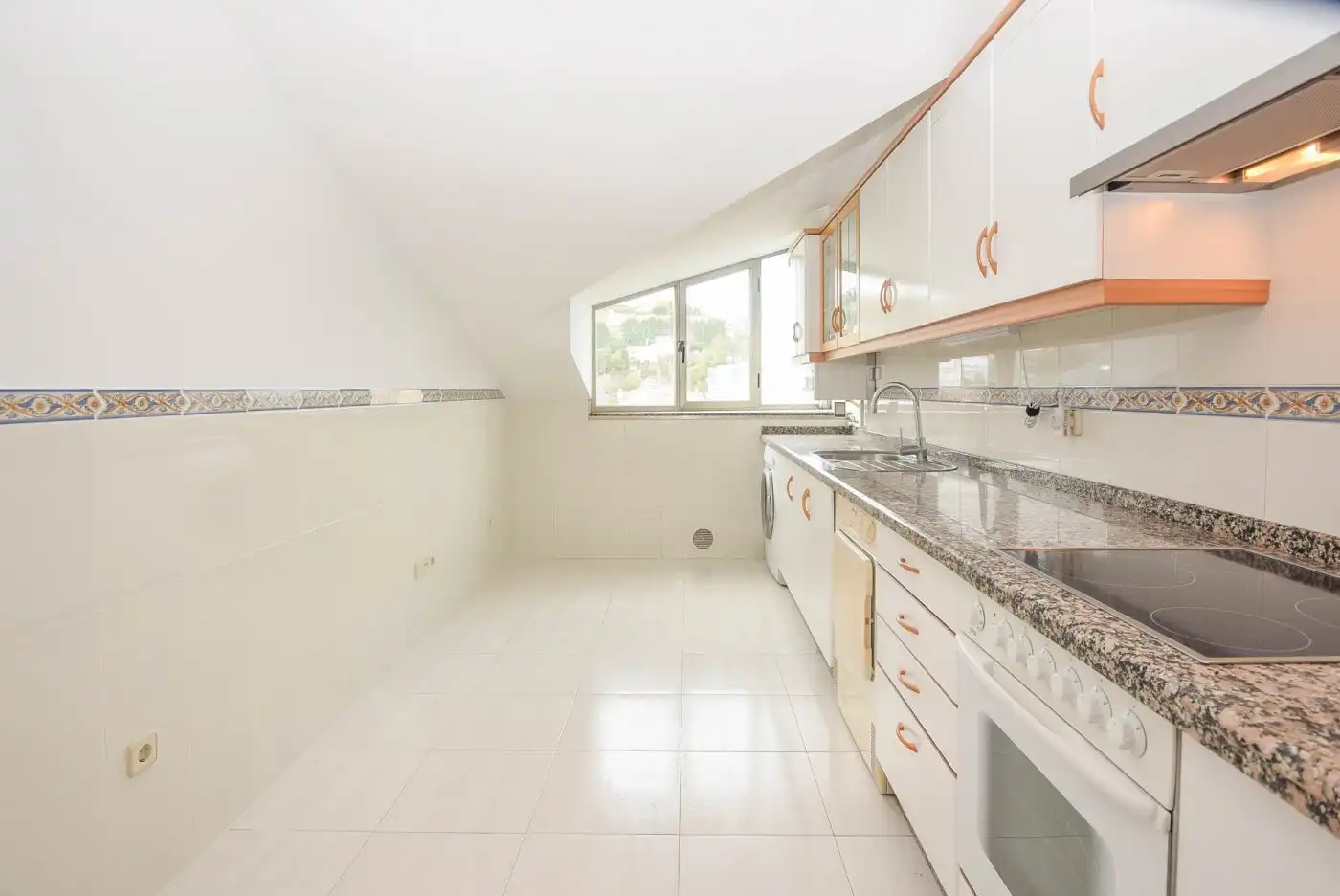 Kitchen of Flat for rent in Portádego - Vilaboa Norte