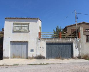 Exterior view of Garage for sale in Soneja