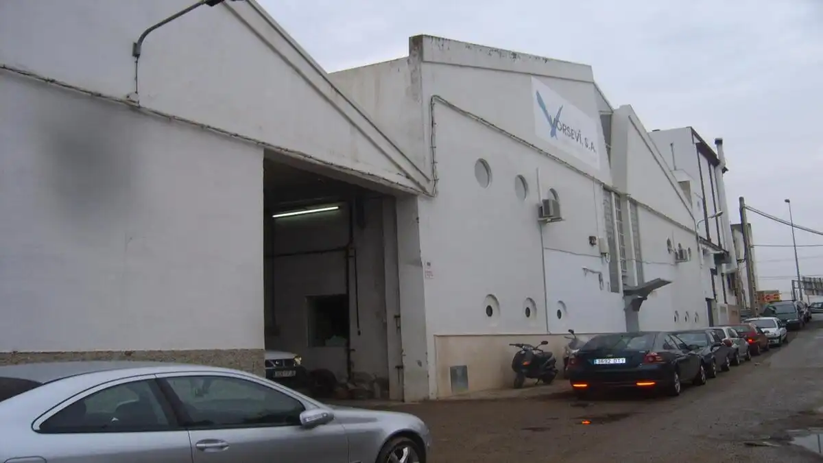 Vista exterior de Nau industrial en venda en Camas