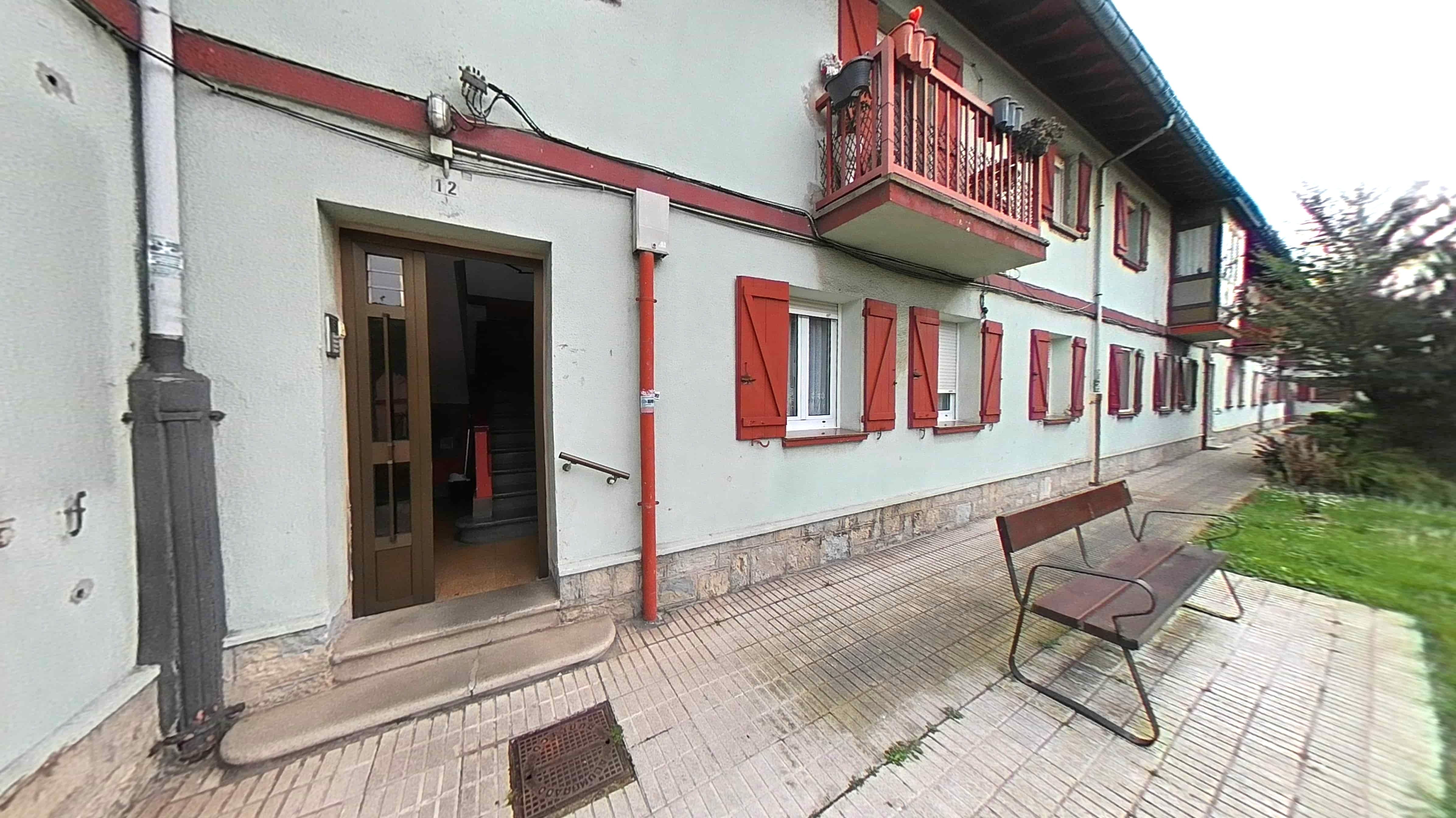 Vista exterior de Piso en venta en Corvera de Asturias con Parquet