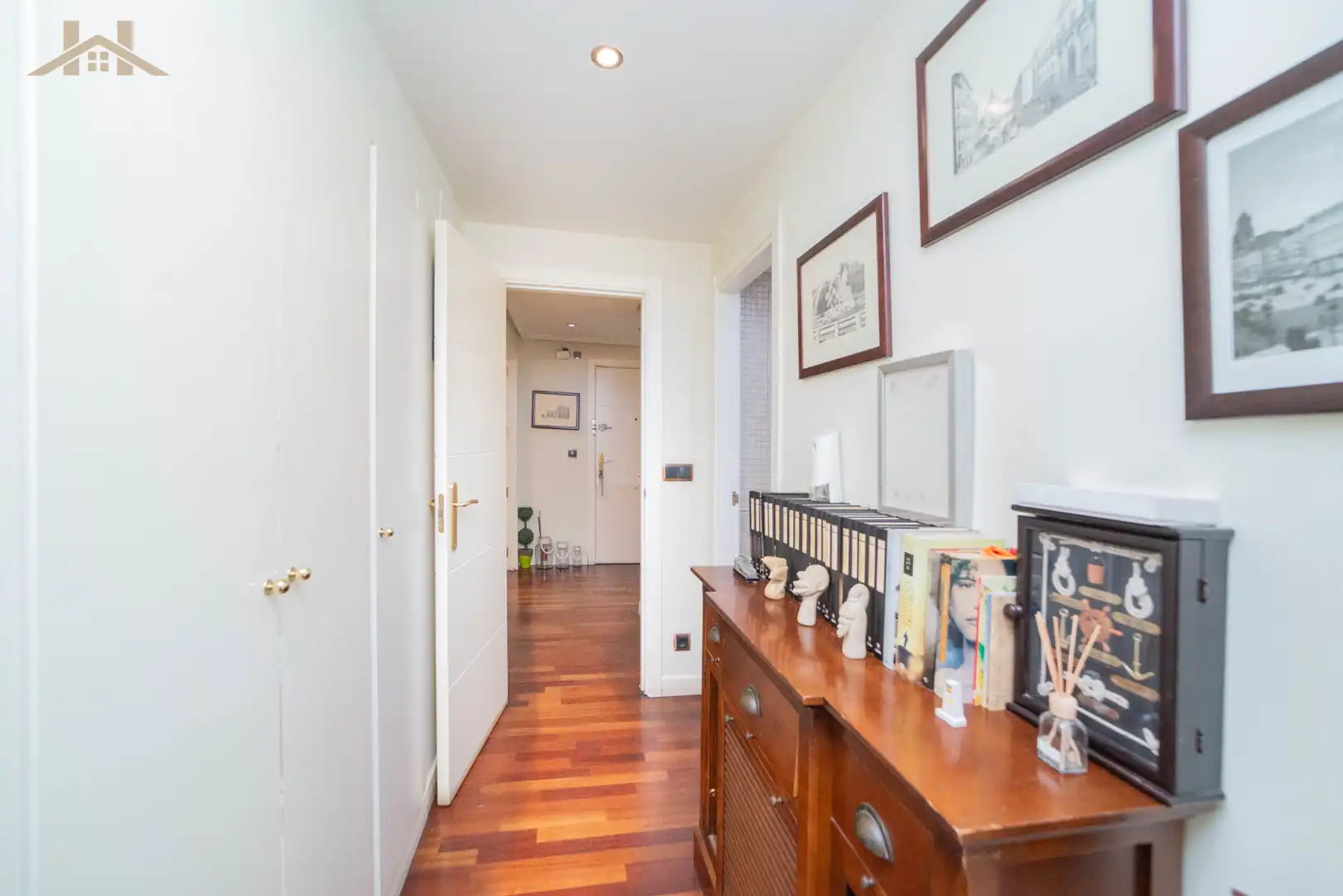 Flat for sale in Madrid  with Air Conditioner, Heating and Terrace
