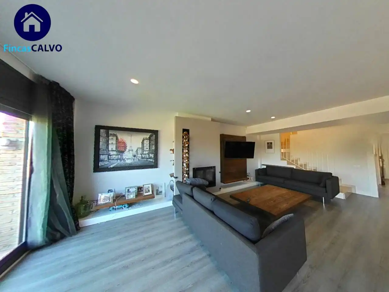 Sala de estar de Casa adosada en venta en Sant Quirze del Vallès con Aire acondicionado, Calefacción y Jardín privado