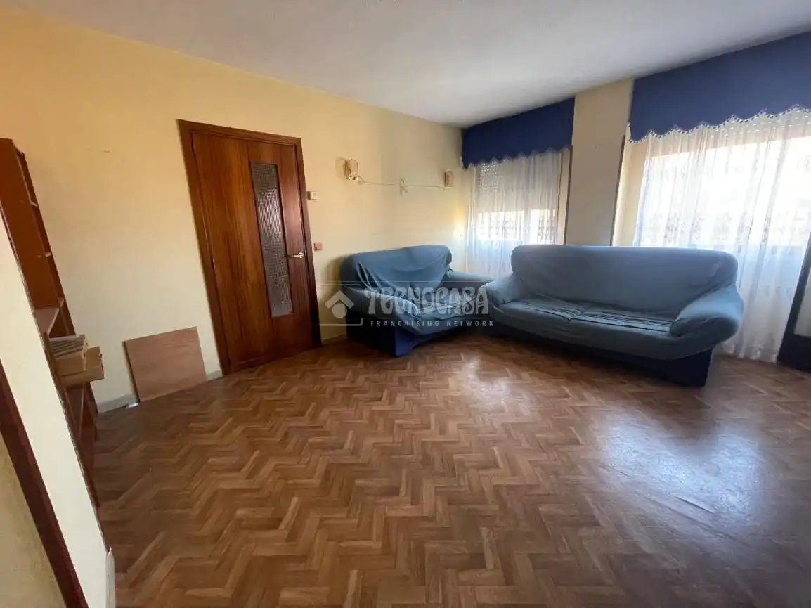 Sala de estar de Piso en venta en Madrid con Calefacción y Terraza
