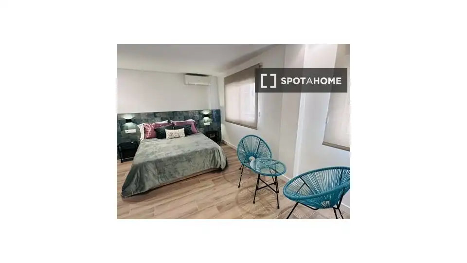 Room in Campello Playa