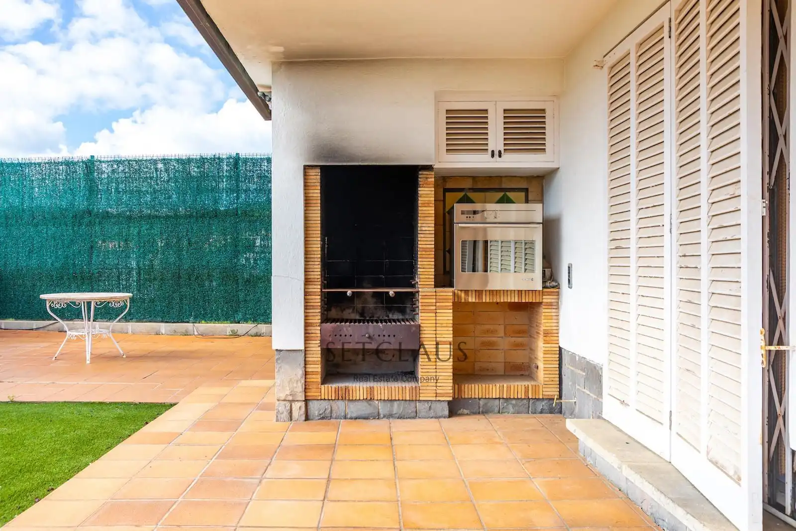 Garden of Houses for sale in Mataró  with Air Conditioner, Heating and Terrace