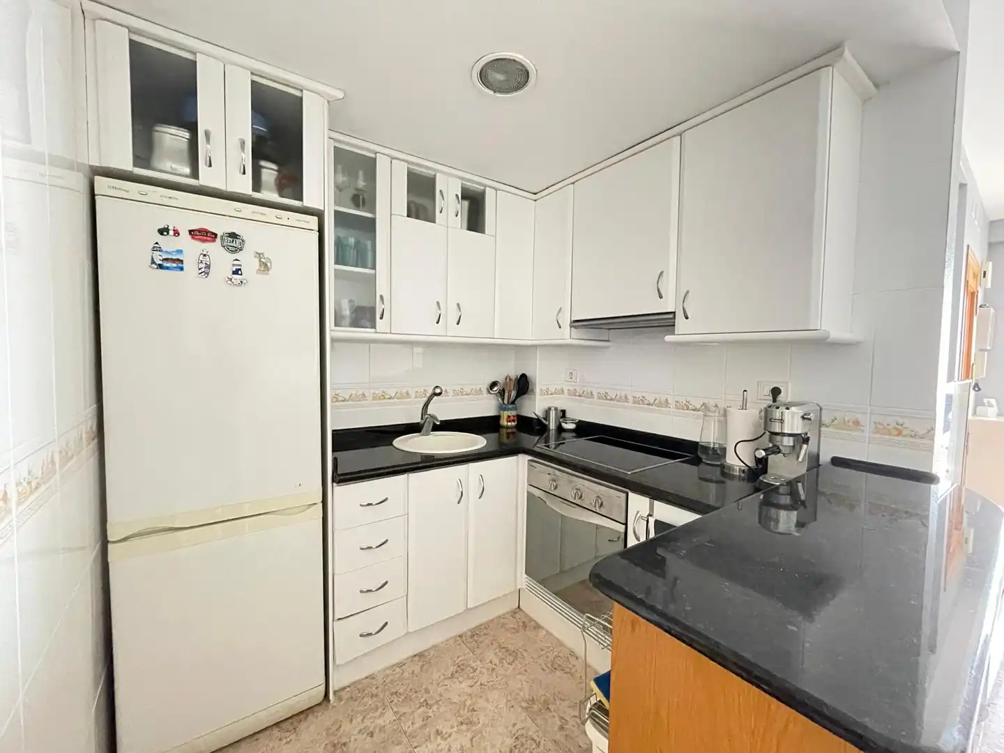 Cuina de Apartament en venda en Moncofa amb Terrassa, Moblat i Forn