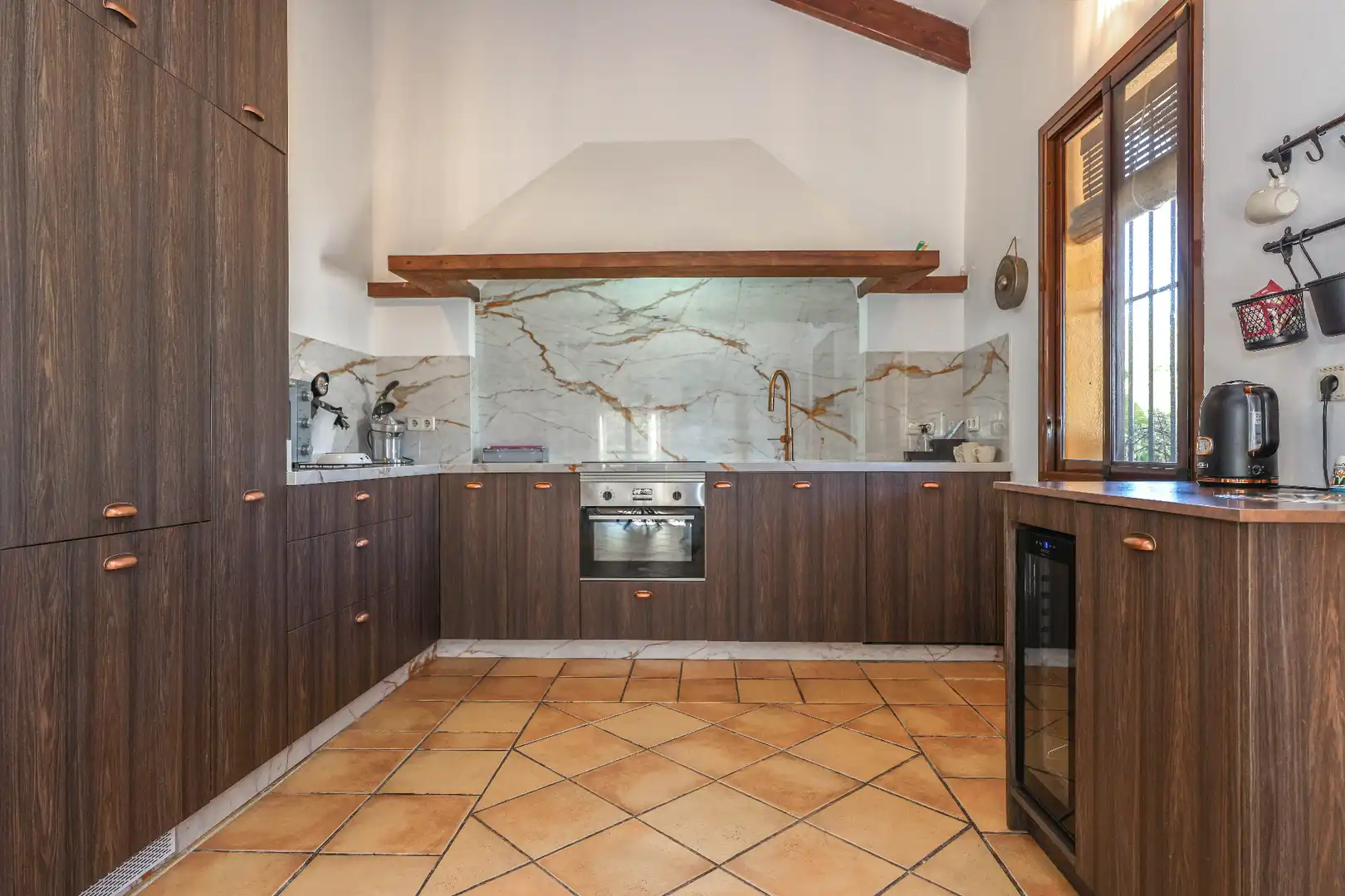 Kitchen of Houses for sale in Morón de la Frontera  with Air Conditioner, Private garden and Swimming Pool