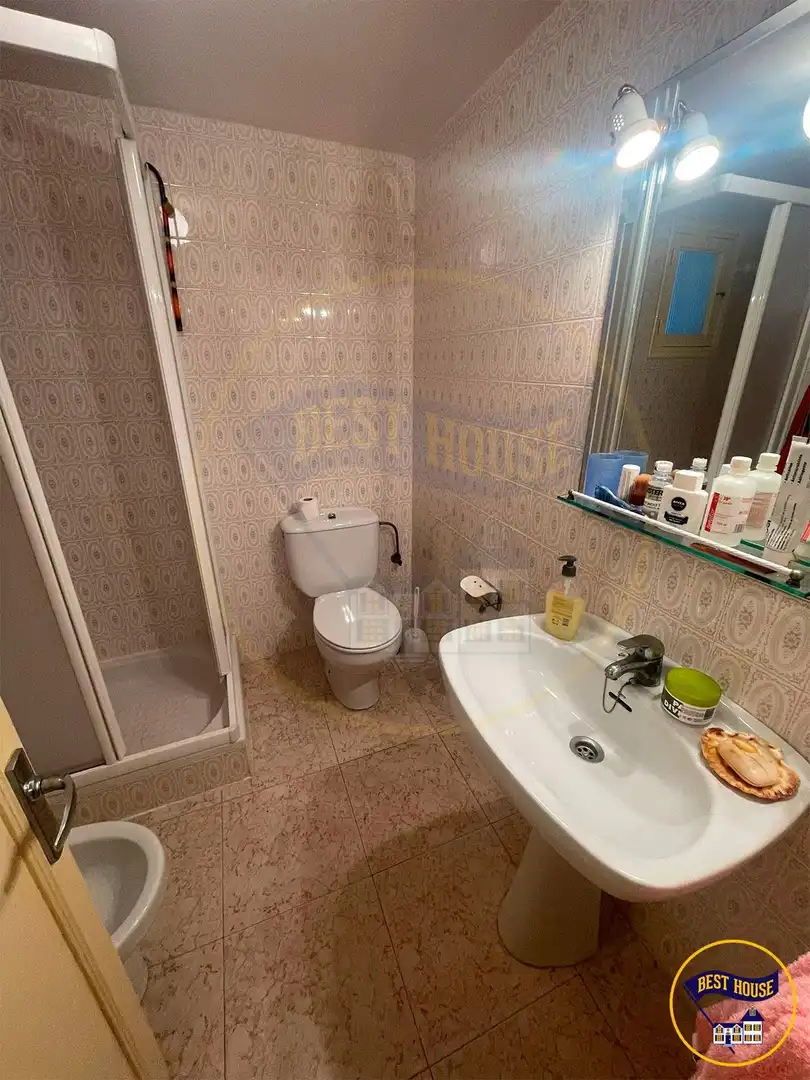 Baño de Finca rústica en venta en Boniches con Calefacción, Terraza y Trastero