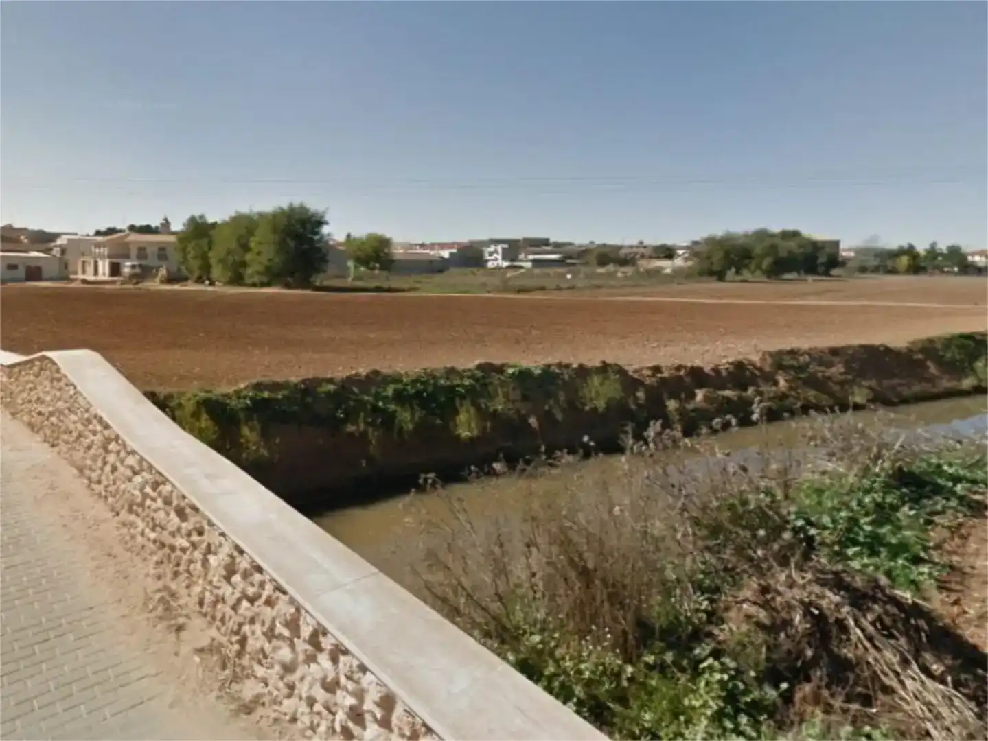 Terreno en venta en Tarazona de la Mancha