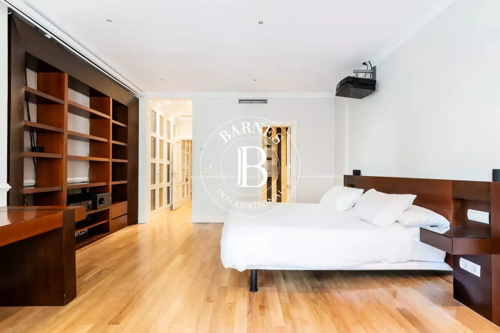 Schlafzimmer von Wohnung zur Miete in Madrid mit Klimaanlage, Heizung und Abstellraum