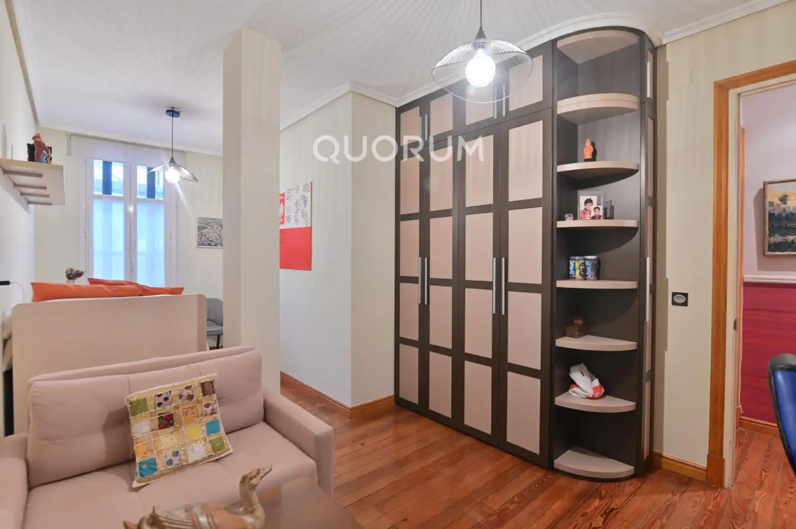 Schlafzimmer von Wohnung zum Verkauf in Bilbao  mit Heizung und Balkon