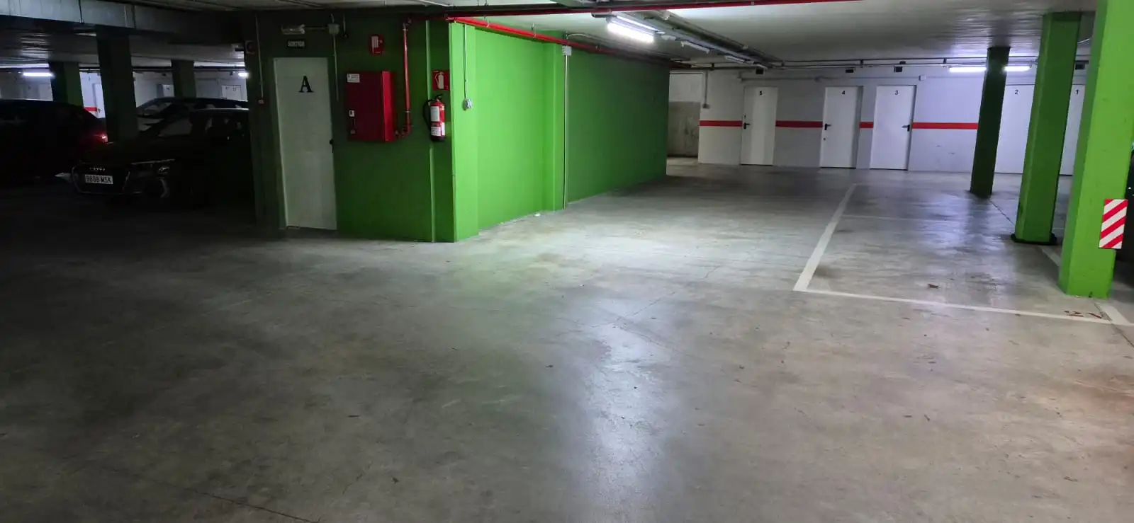 Parking with lift for sale in Av de Clota, imagen 8