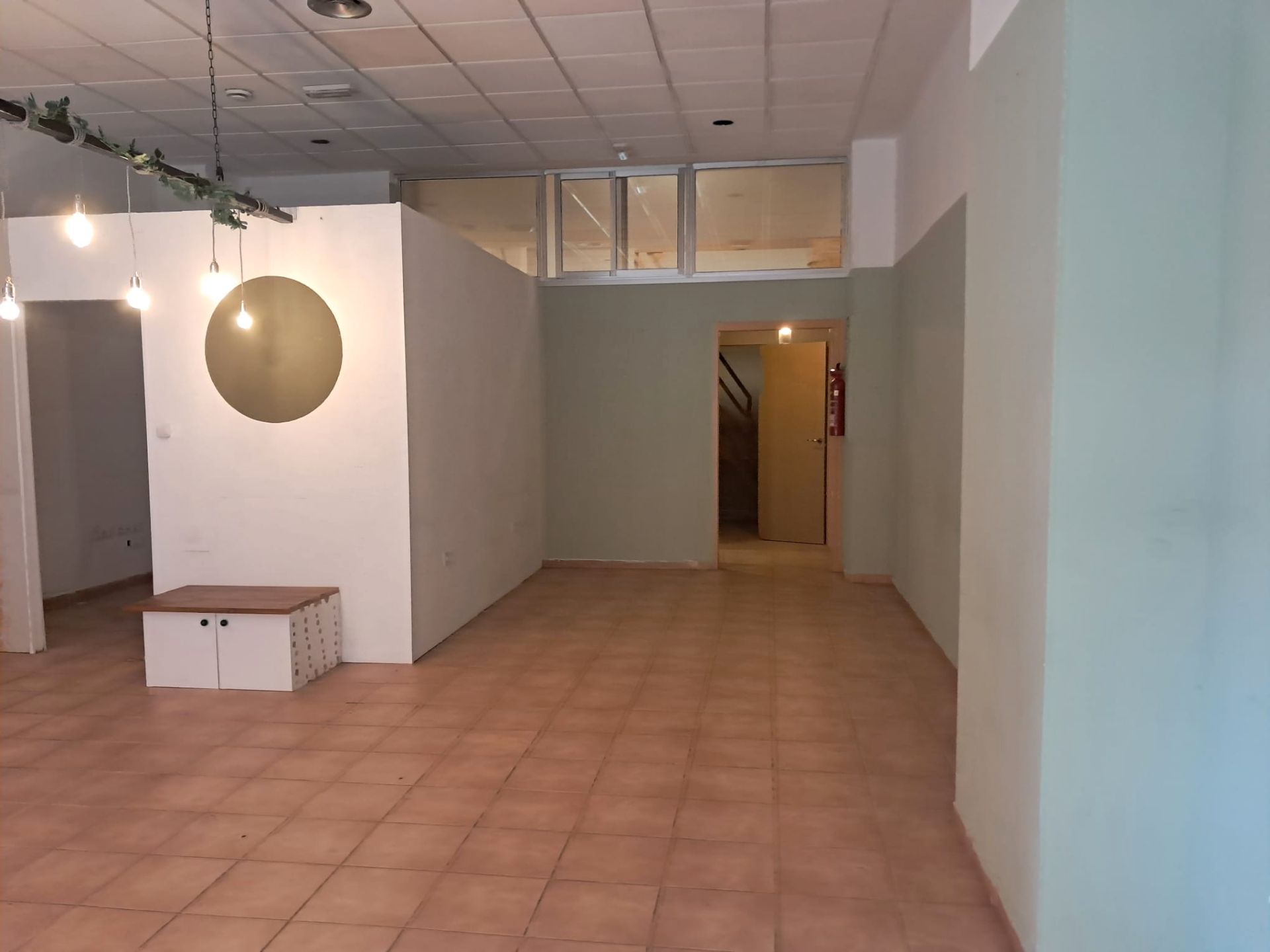 Premises for sale in  Valencia Capital  with Air Conditioner and Heating