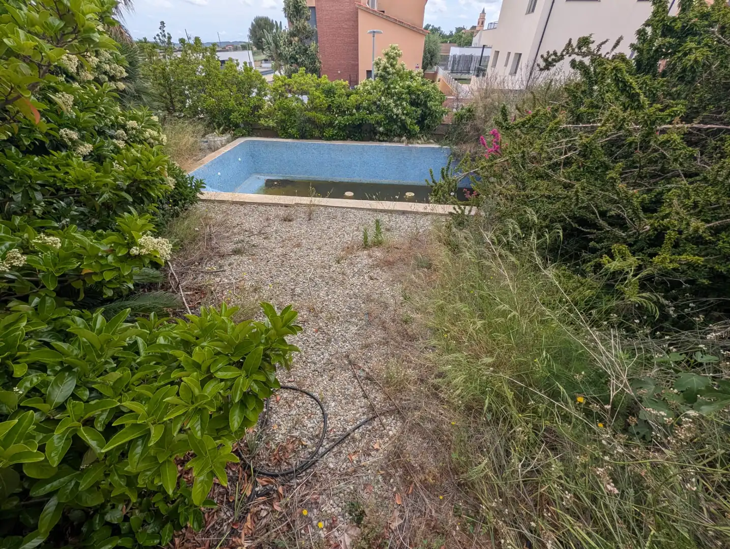 Chalet con piscina en venta en Carrer de Josep Tarradellas, imagen 2