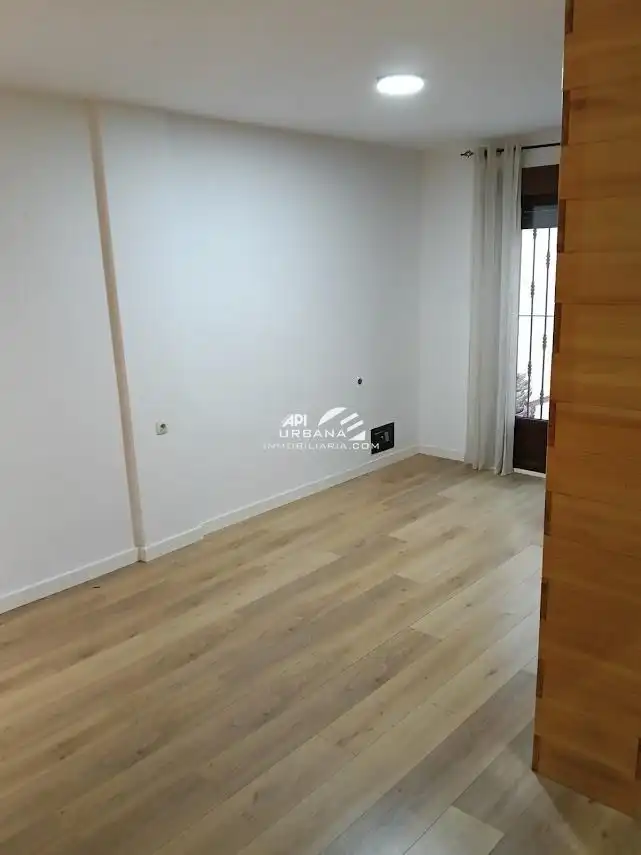 Dormitori de Casa o xalet en venda en Lucena