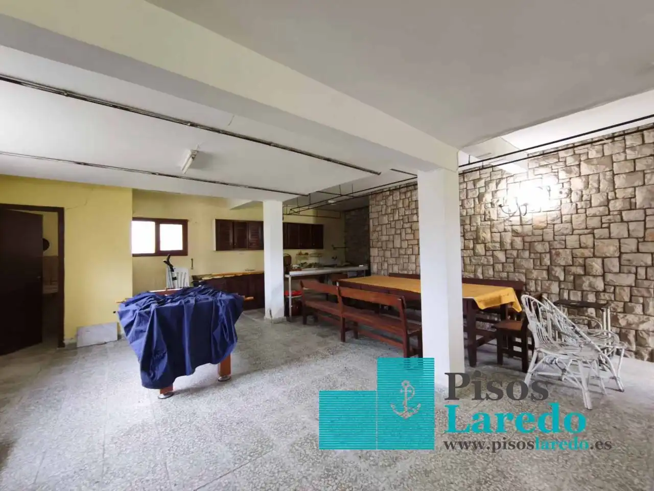 Casa o xalet en venda a Calle Mies, Ampuero