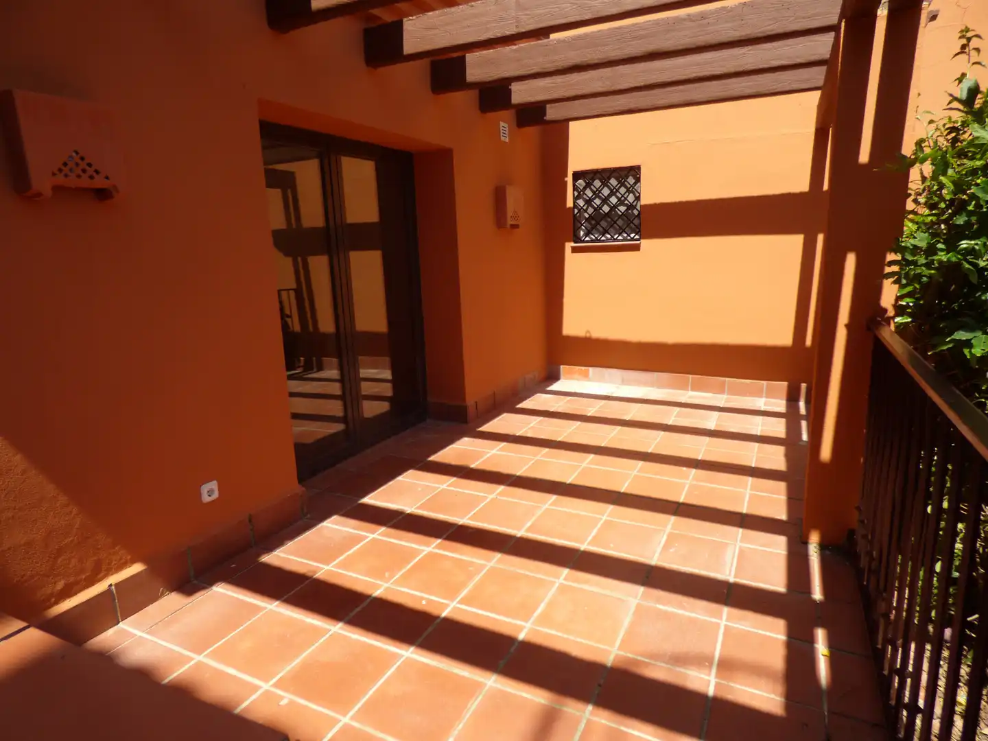 Apartamento con terraza en venta en La Alcaidesa, imagen 13