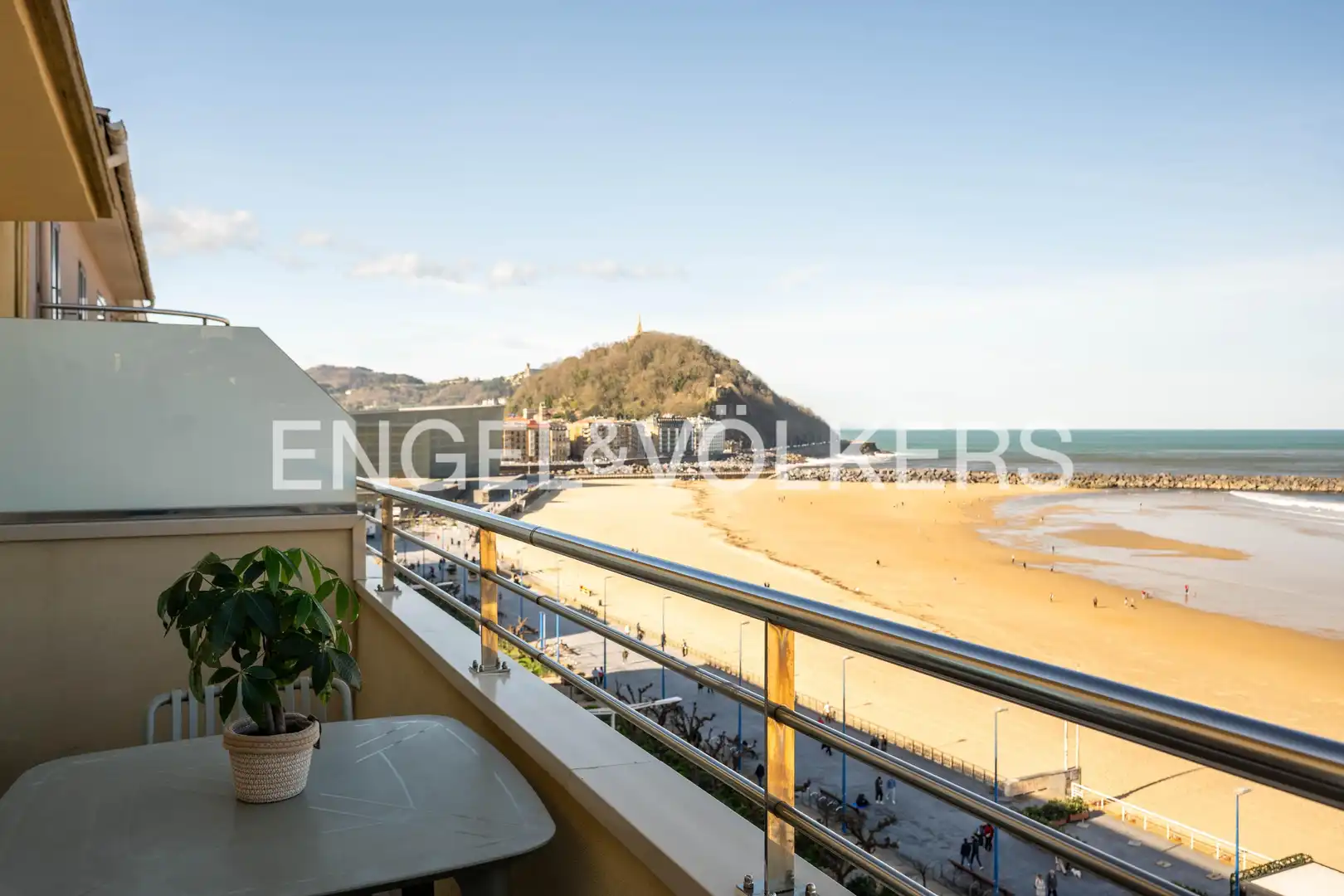 Balcony of Study for rent in Donostia - San Sebastián   with Heating, Terrace and Furnished
