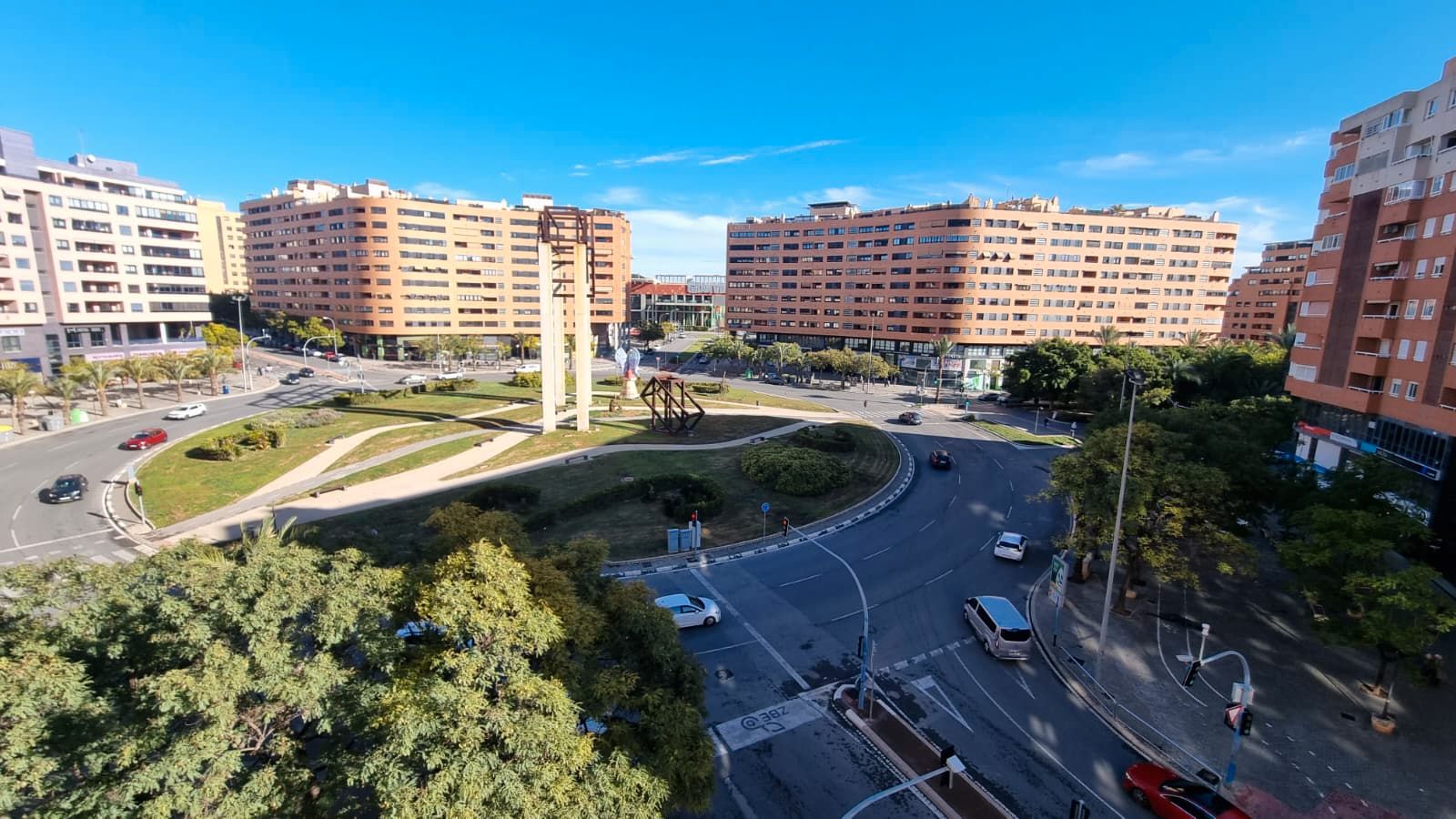 Pis de lloguer a Calle Médico Vicente Reyes, 19, Garbinet - Parque de las Avenidas