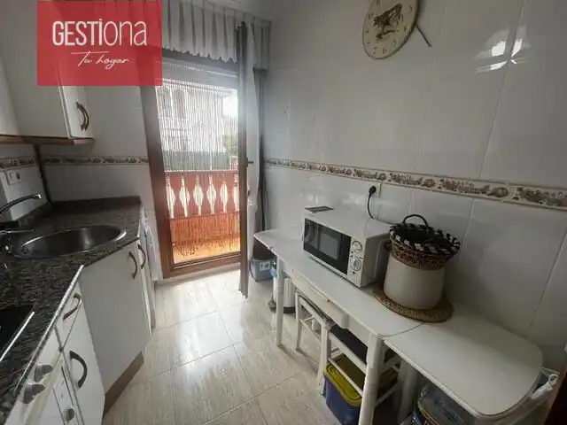 Cocina de Dúplex en venta en Noja con Calefacción, Jardín privado y Terraza