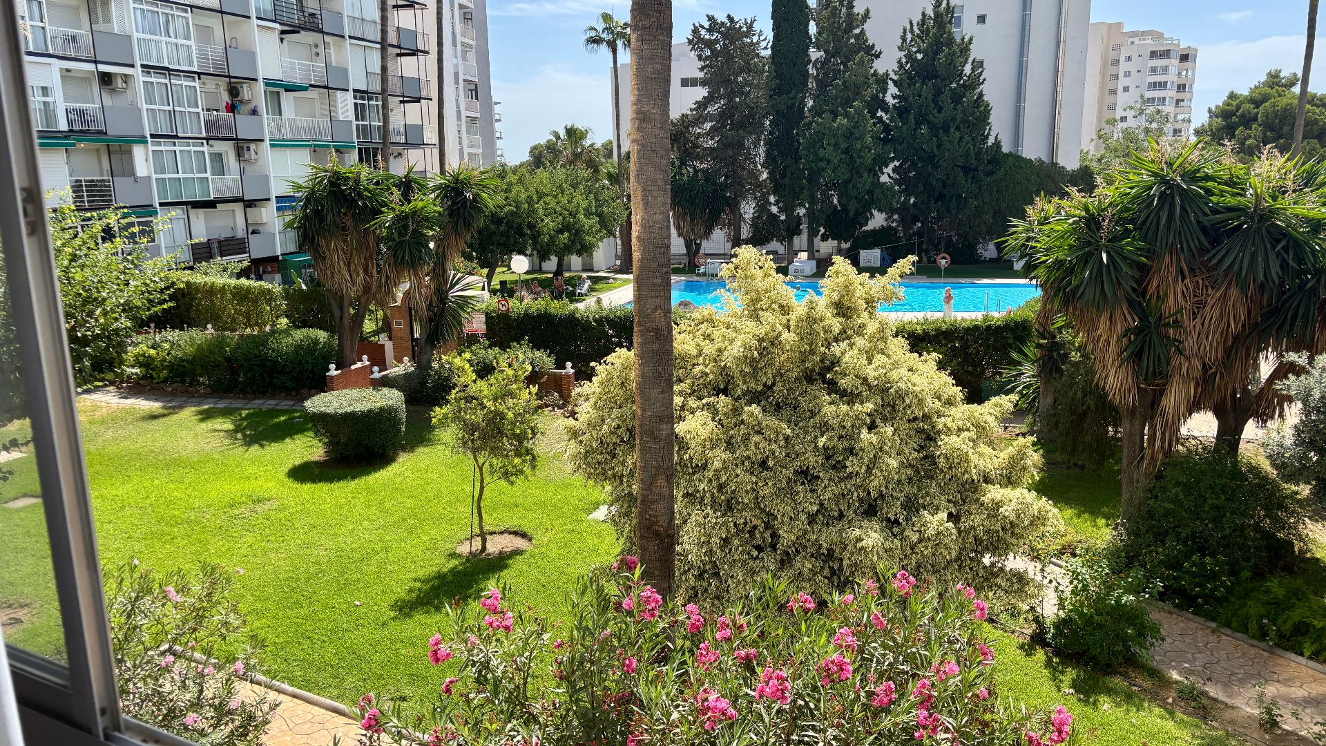 Swimming pool of Flat for sale in Benalmádena  with Air Conditioner, Heating and Terrace