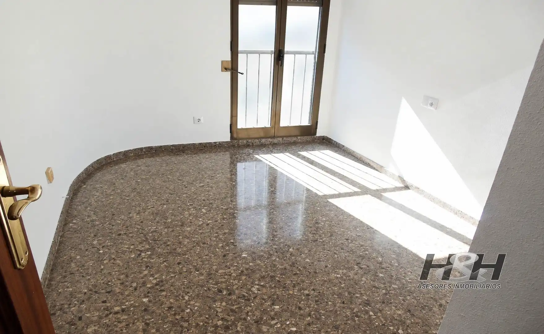 Flat for rent in Zona Campus Universitario