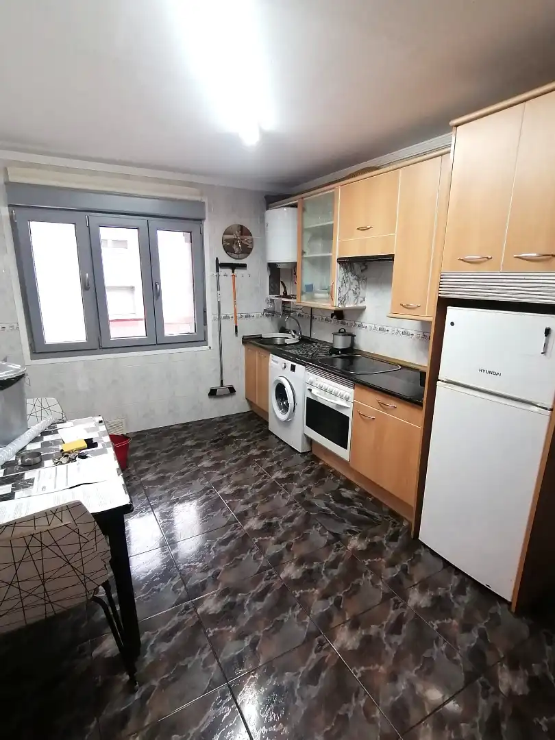 Kitchen of Flat for sale in Gijón   with Parquet flooring, Furnished and Oven