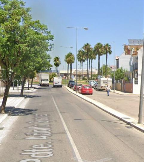 Foto 2 de Residencial en venda a Zona Universitaria, Sevilla