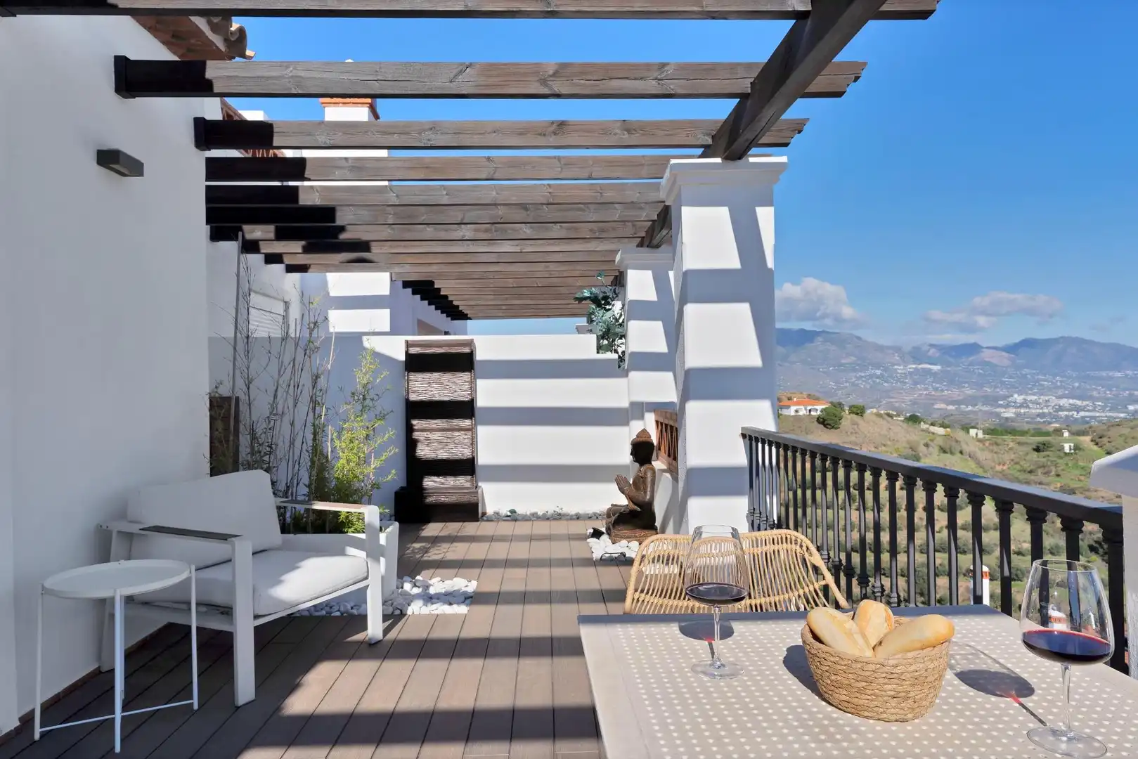 Penthouse with pool for sale in Calahonda, imagen 31