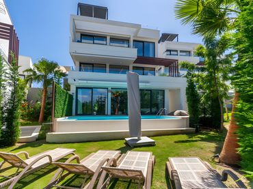 Casa amb piscina en venda a La Cala Golf - Lagar Martell