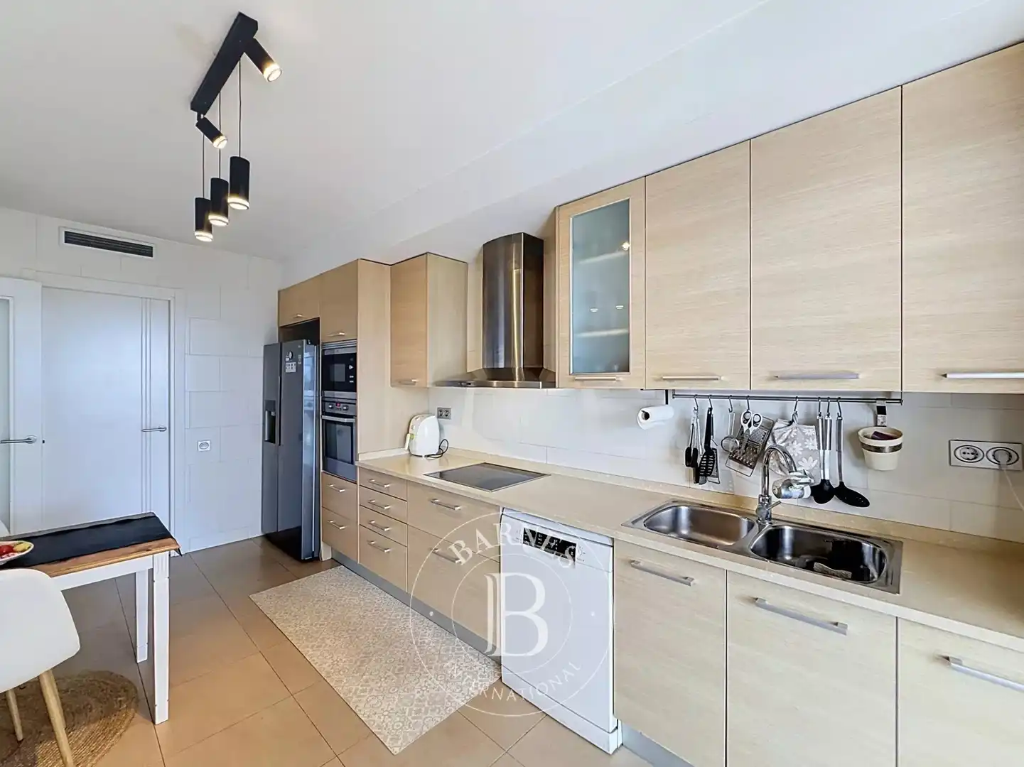 Cocina de Casa adosada en venta en Mataró con Aire acondicionado, Calefacción y Jardín privado
