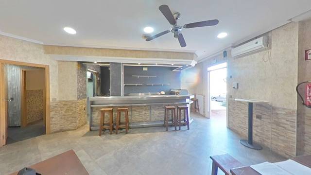 Local comercial en Venta en Santa María de Benquerencia